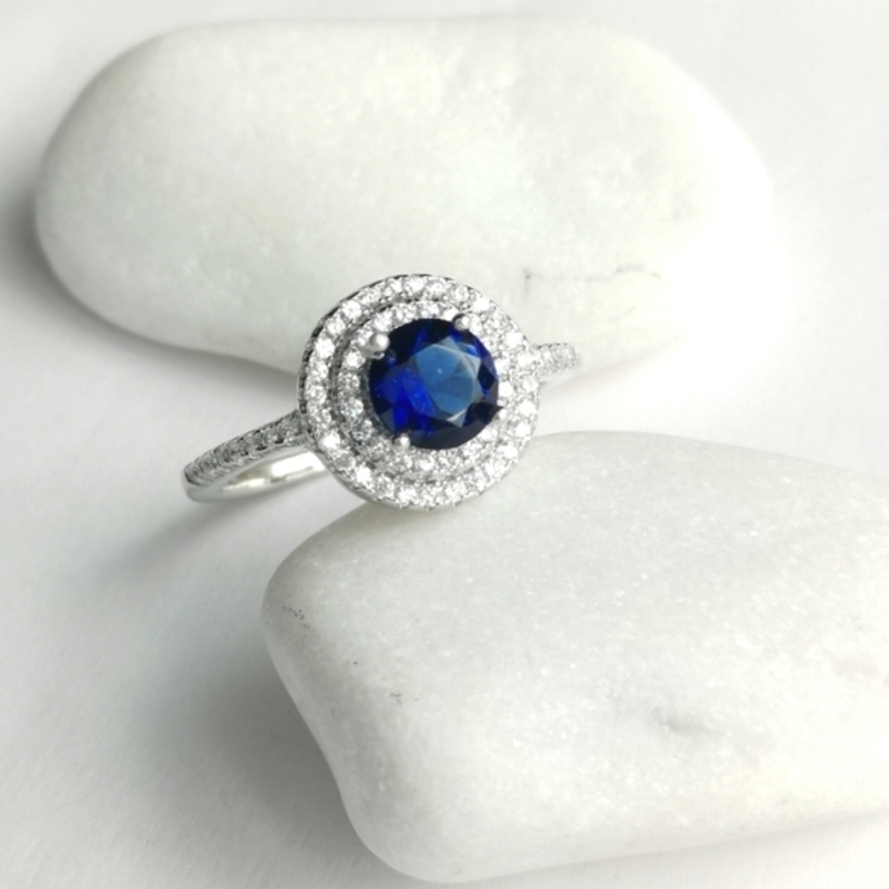 Lab Created Sapphire CZ Ring size 8